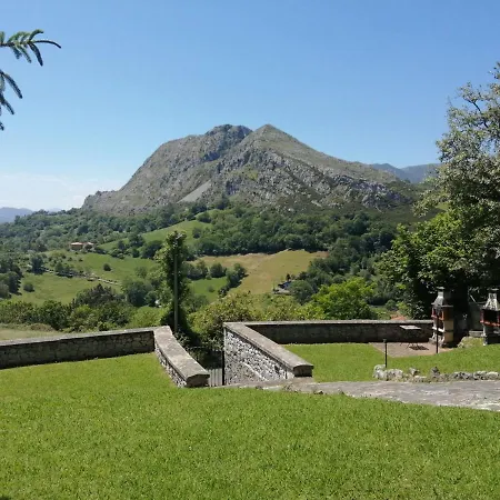 Rurales Escuelas De Collia * Arriondas